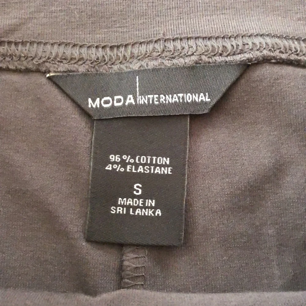 2013 NWOT Moda International Victoria’s Secret Gray Bodycon Mini Skirt Small